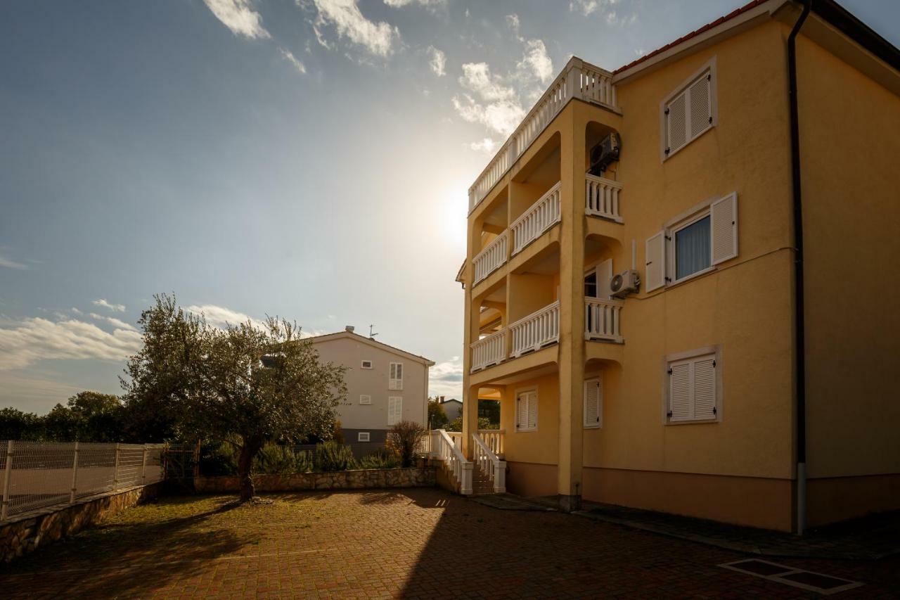 Apartment Josephine 2 Малинська Екстер'єр фото